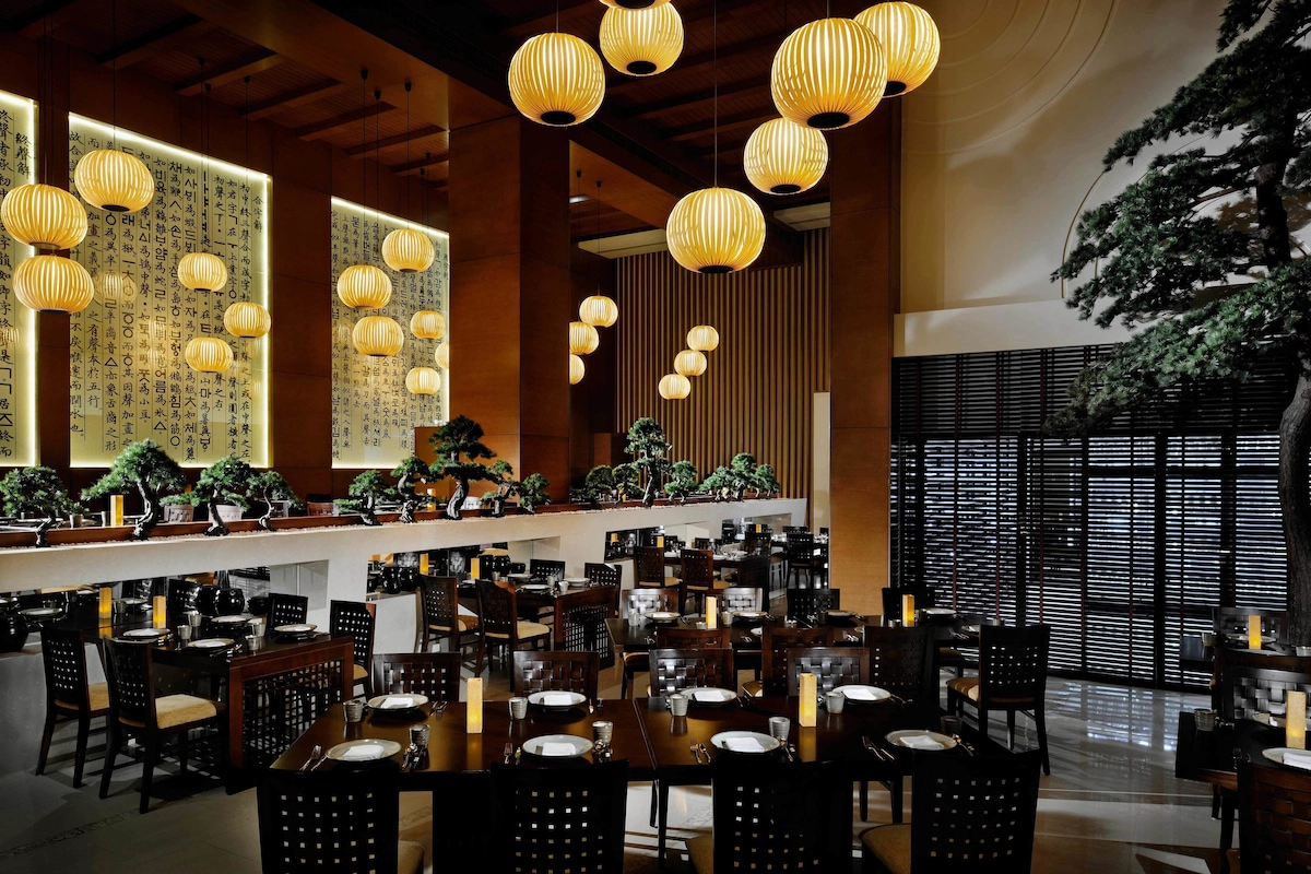 رستوران هتل آسیانا دبی